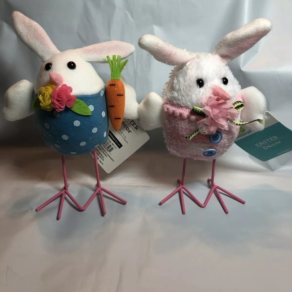 2021 Easter Table Top Spring Decor Fabric BIRDS lot of 4
